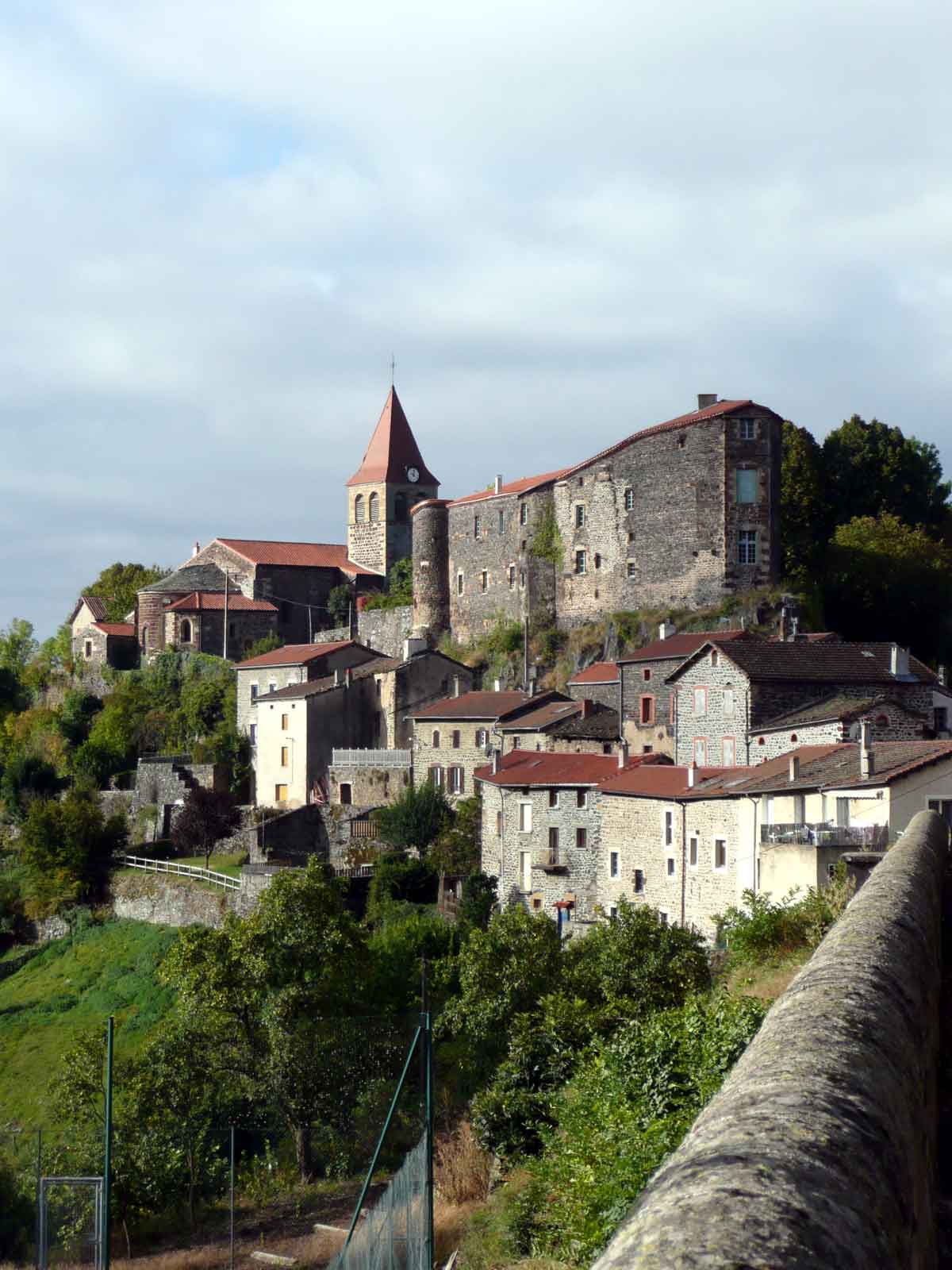 Chemins de Compostelle : Le Puy - Conques - France