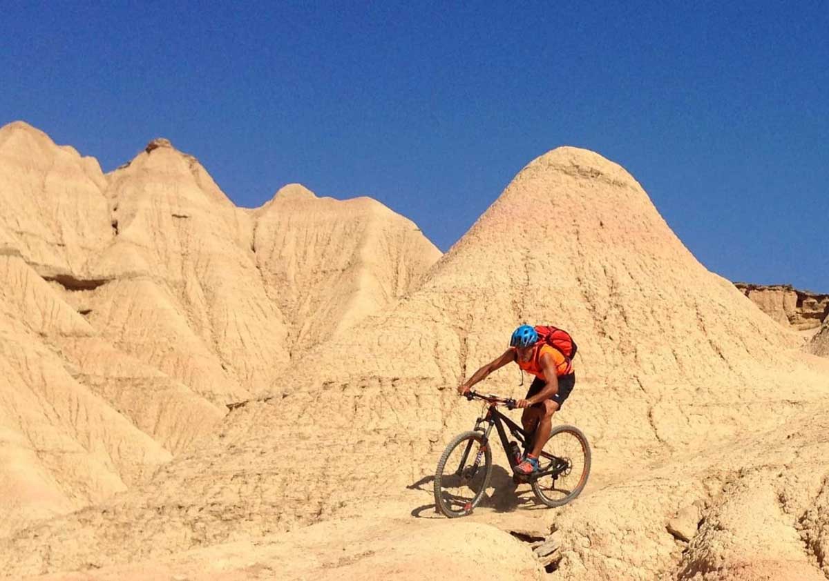 Désert des Bardenas et Riglos en VTT électrique - Espagne