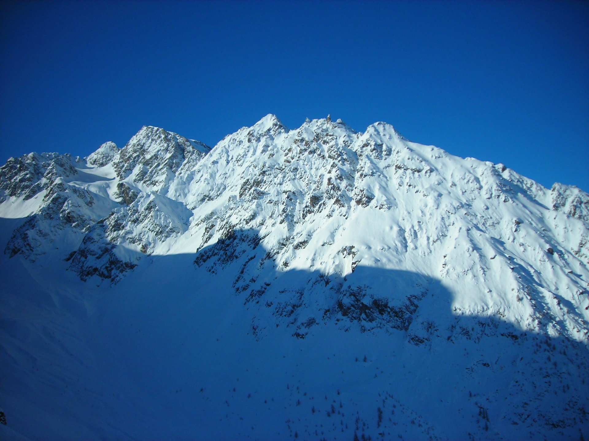 Raquettes et Bains au pied des Ecrins -656e33d3a48b5: 

type: diap

0: /