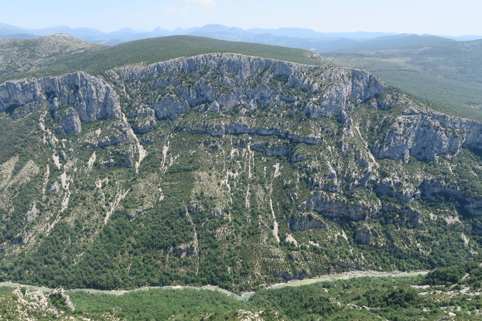 Au cœur des gorges du Verdon -656c39b5ede5d: /