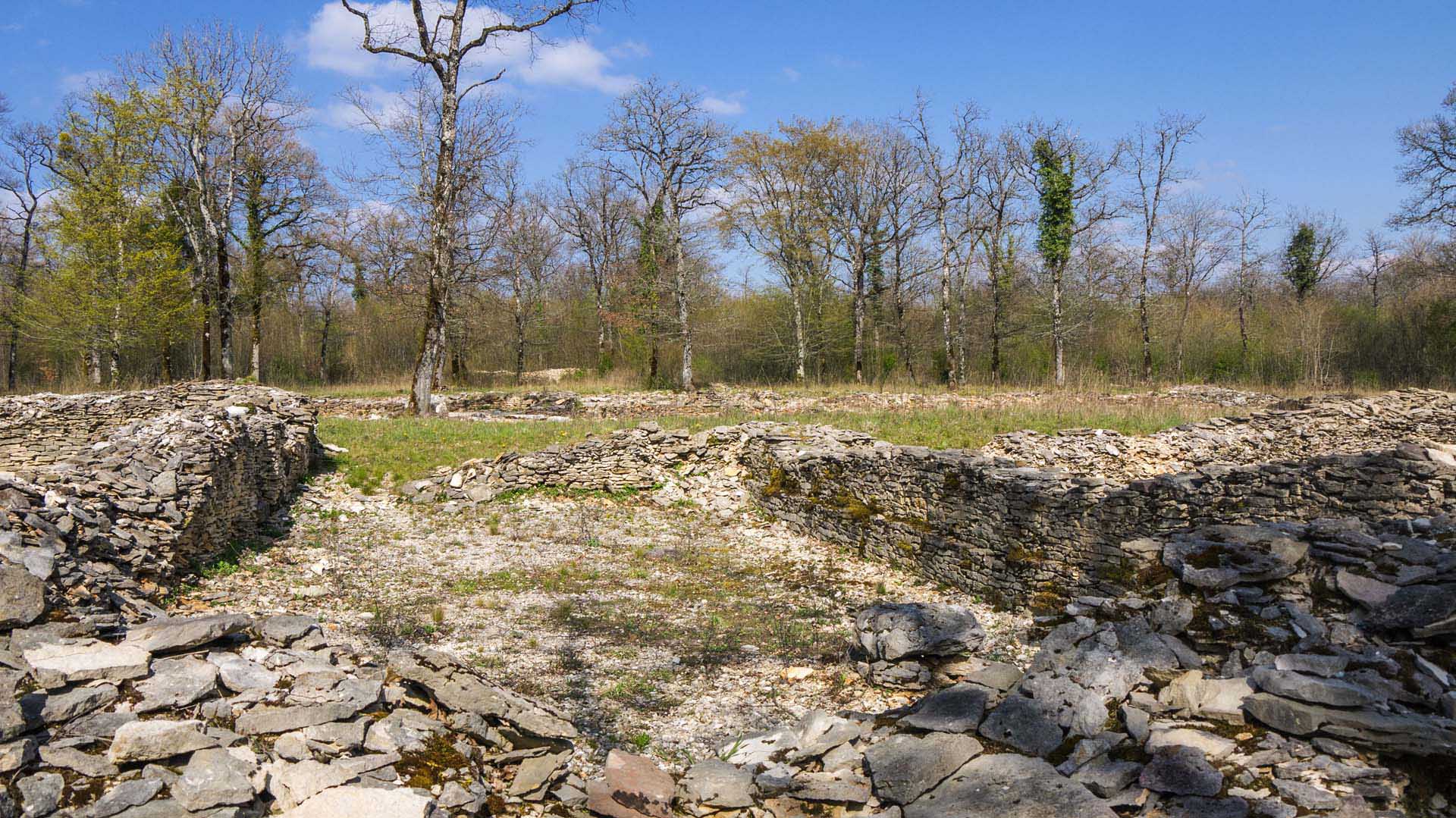 Randonnée en Val Suzon : au coeur de la Bourgogne secrète -6565338061d22: /
