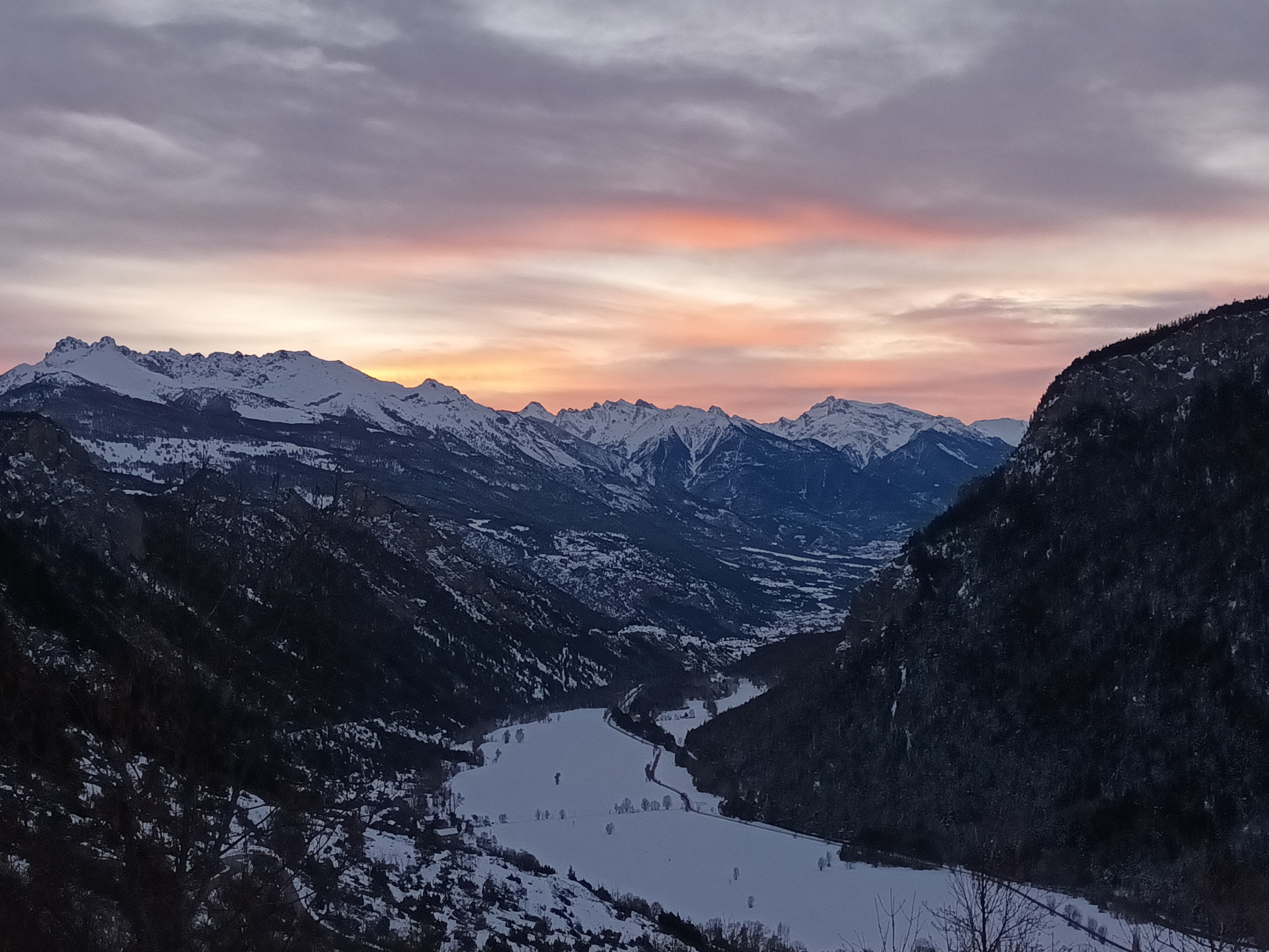 Blancs Ecrins à Freissinières à raquette -692cd079b70ca: 

type: diap

0: /
