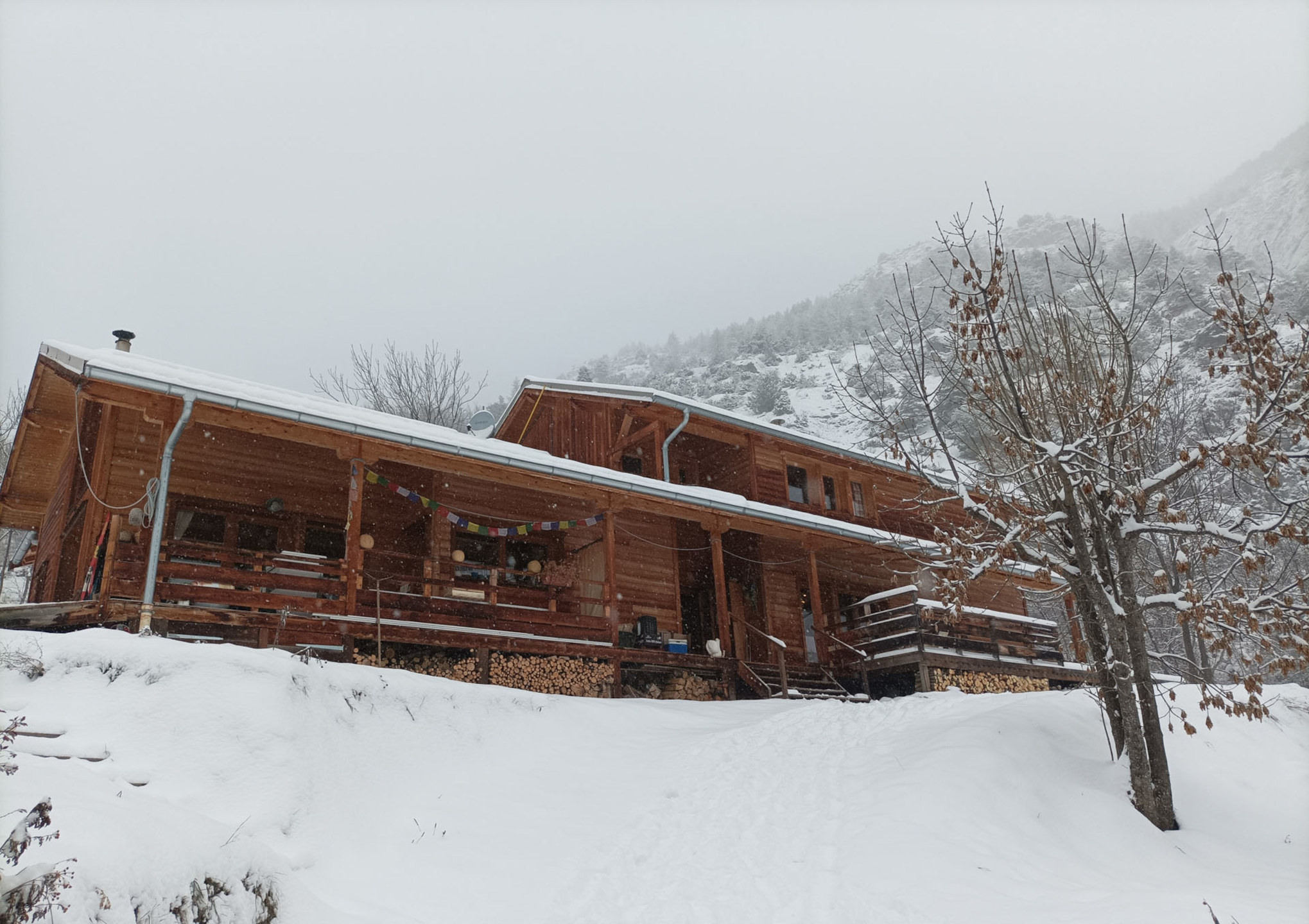 Blancs Ecrins à Freissinières à raquette -692cd079b70cc: 

type: diap

0: /