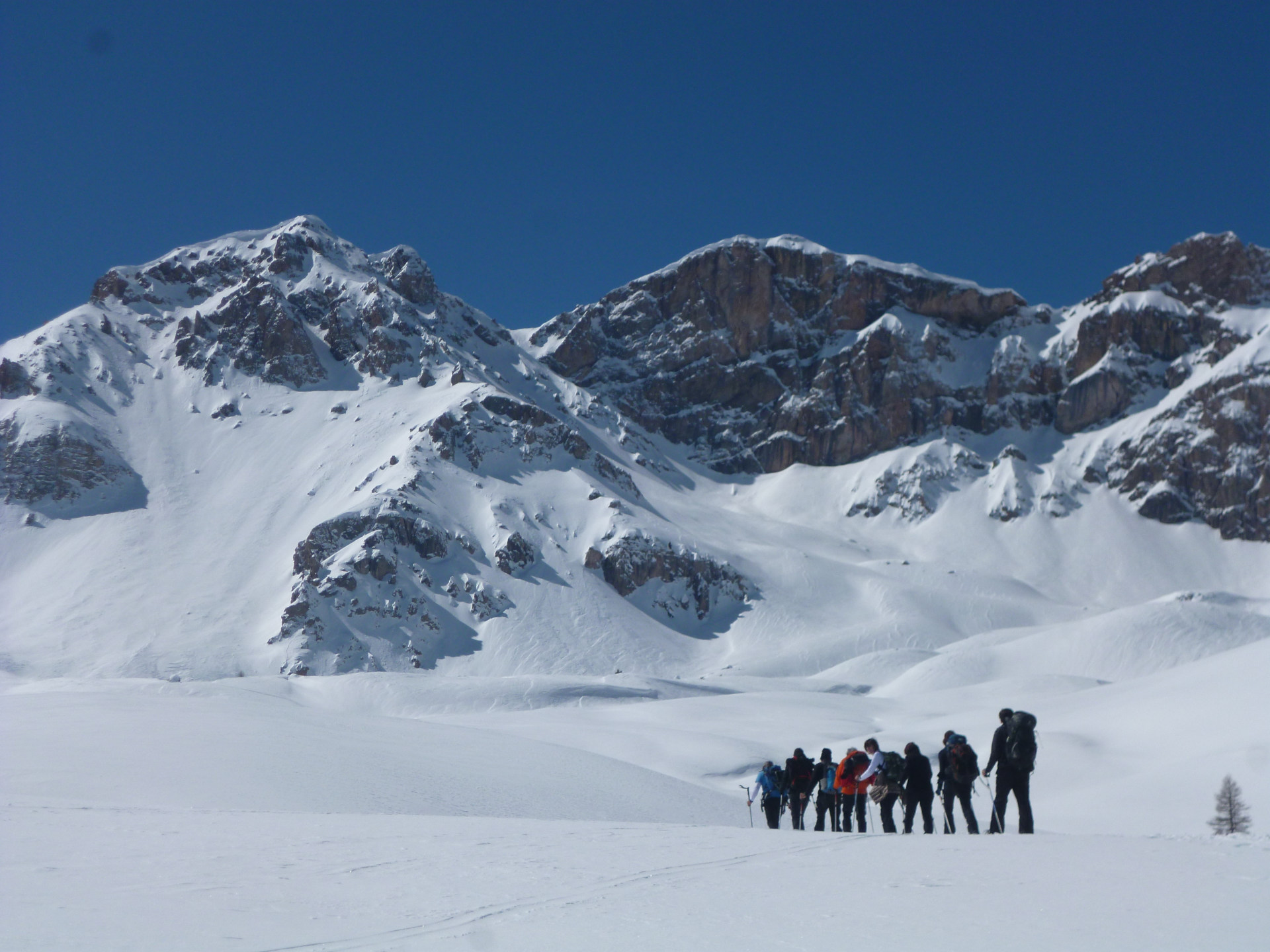 Fin d’année conviviale sur les raquettes à Cervières -66474456e3cd5: 

type: diap

0: /