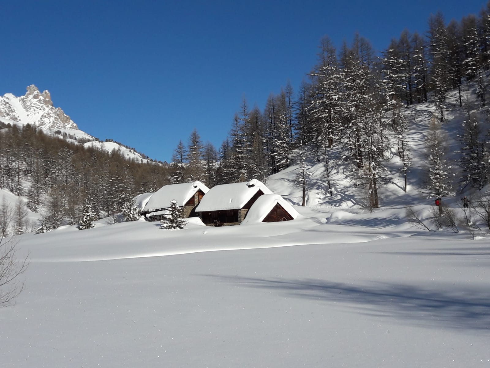 Névache, la vallée blanche à raquette -693c95a7c83d6: /