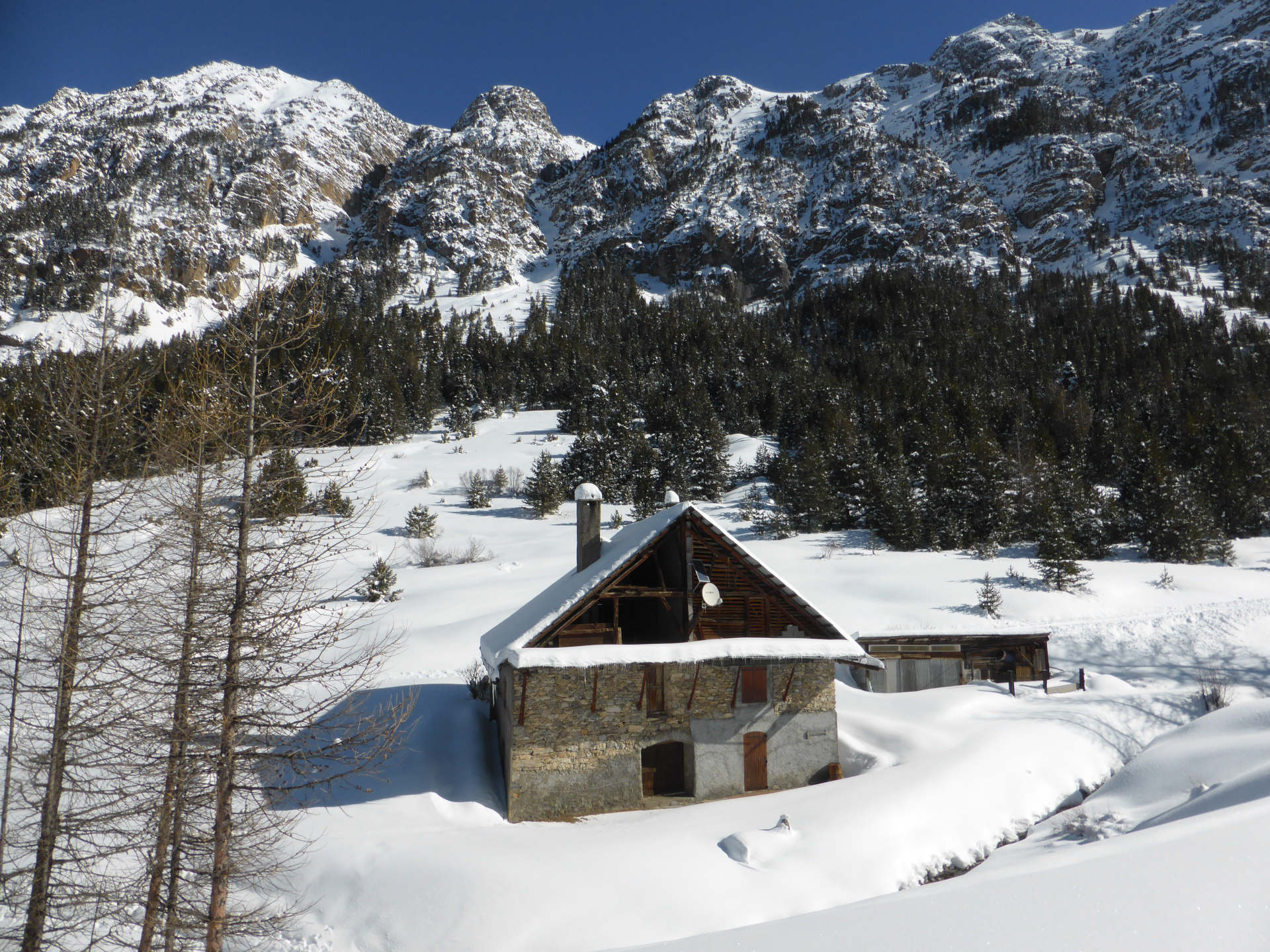 Week-end de fin d’année à raquette dans la Vallée d’Izoard -664748978cd7a: 

type: diap

0: /