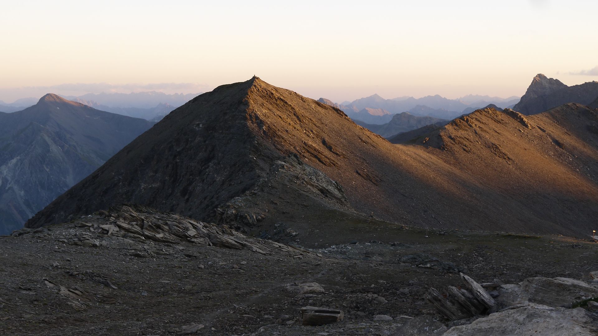 Ubaye Sauvage à pied -6641557eed5a5: /