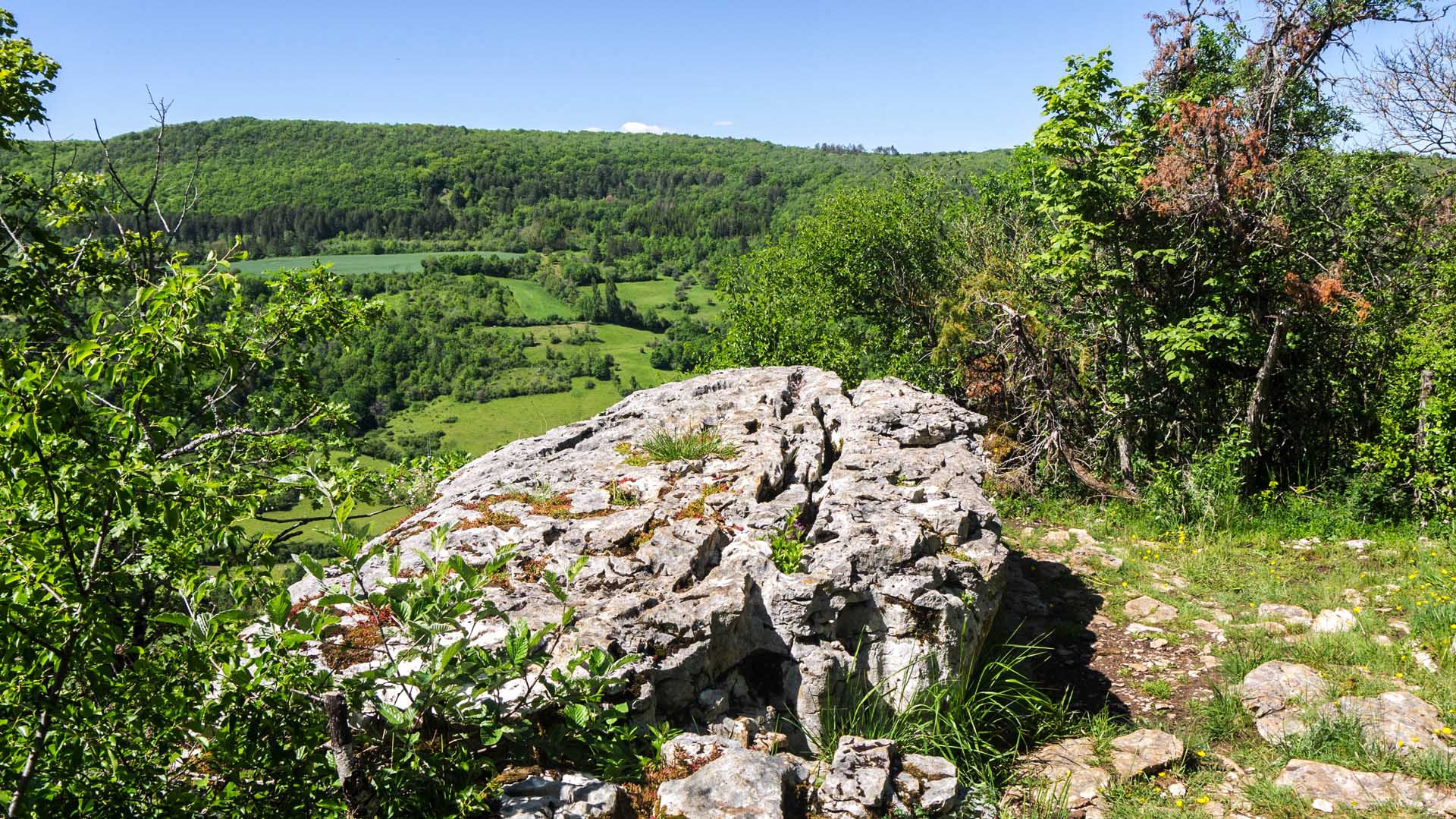 Randonnée sur les sentiers de la Bourgogne secrète -66474465d2bdc: /