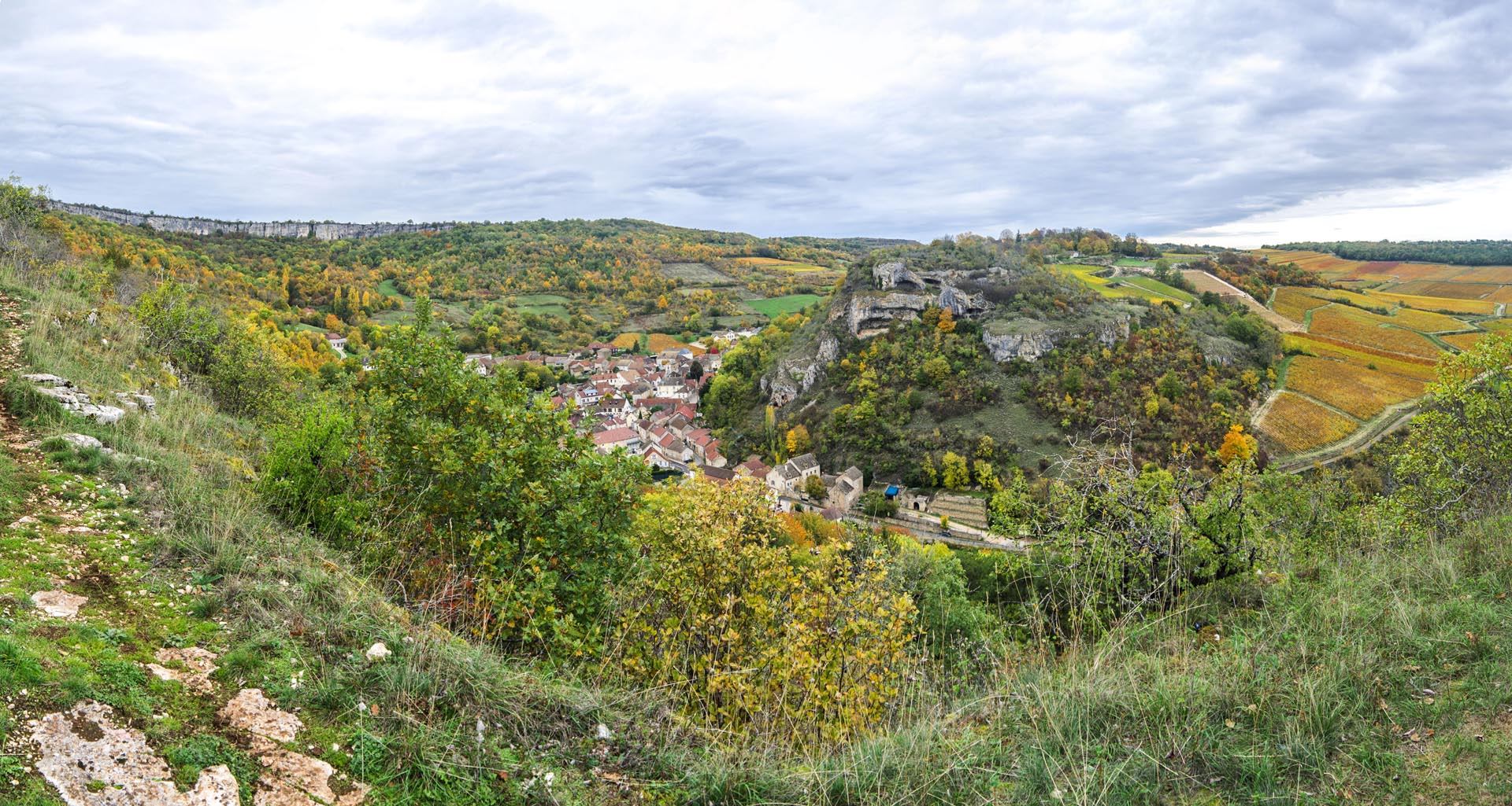 Randonnée en Côte d’Or : entre roche et vignoble -664740016d09b: /