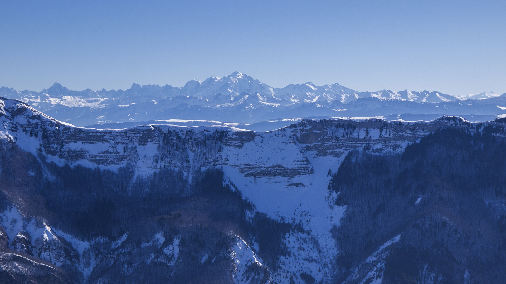 Immersion en raquettes au coeur des Hautes Combes jurassiennes -684b18de3037f: /