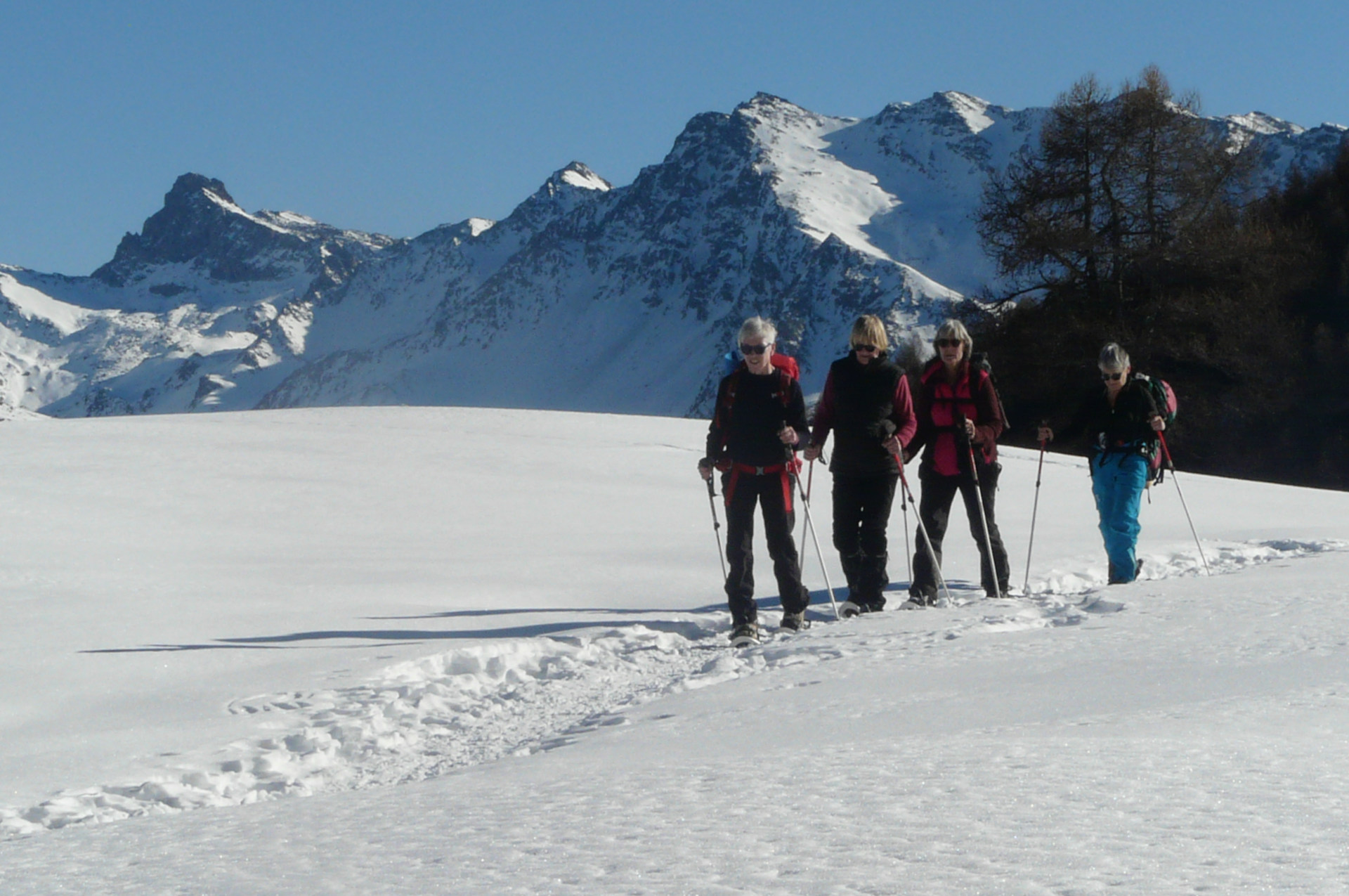 Découverte du Queyras à raquette 2026 -698b25672708e: /