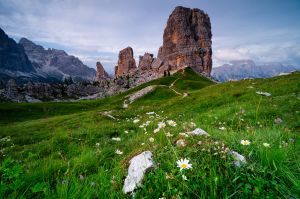 cinque torri dolomites