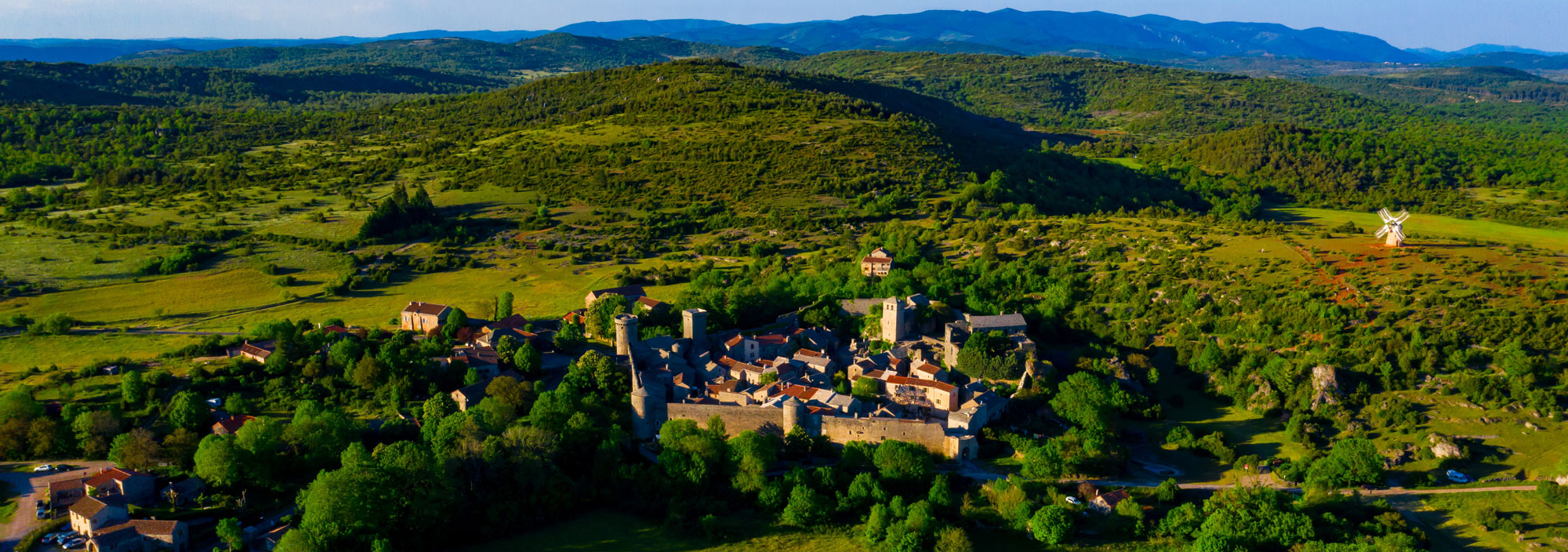 Trek - Randonnée du Mont Lozère à Millau dans Le Parc National des Cévennes