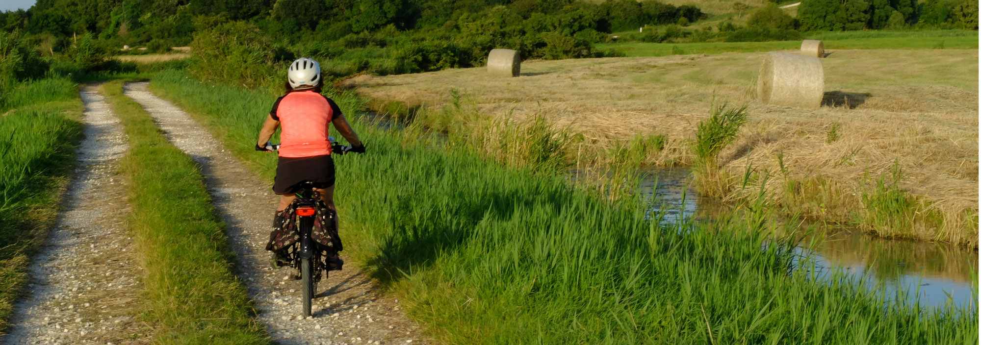 Voyage à vélo - Itinéraire vélo Compostelle : Saint-Julien-en-Genevois ? Le Puy-en-Velay